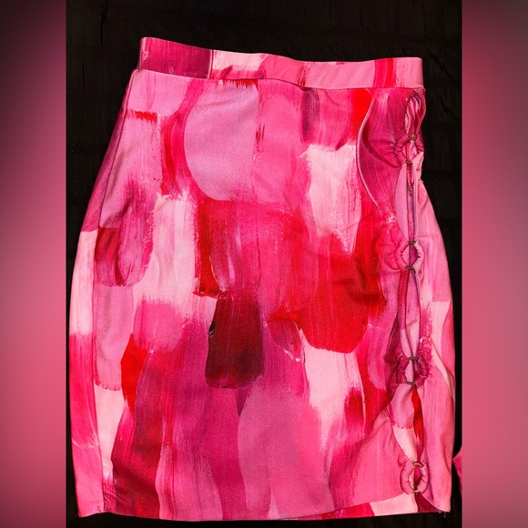 Two piece Revolve set - Picture 2 of 6